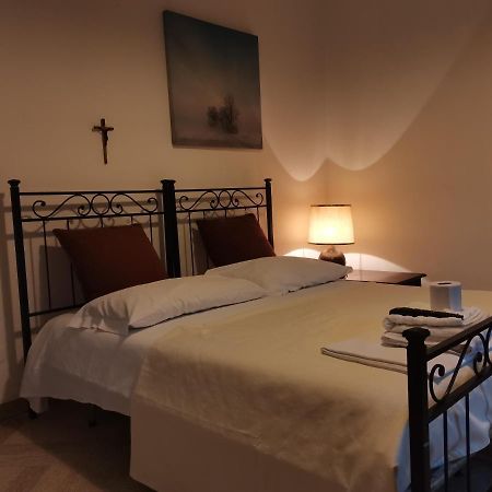 Bed and Breakfast Chez Martha Verona Exterior foto