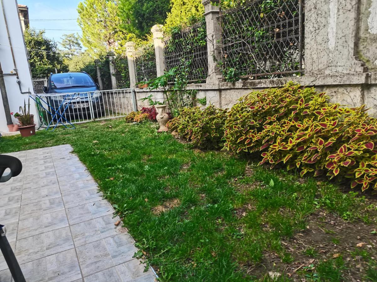 Bed and Breakfast Chez Martha Verona Exterior foto